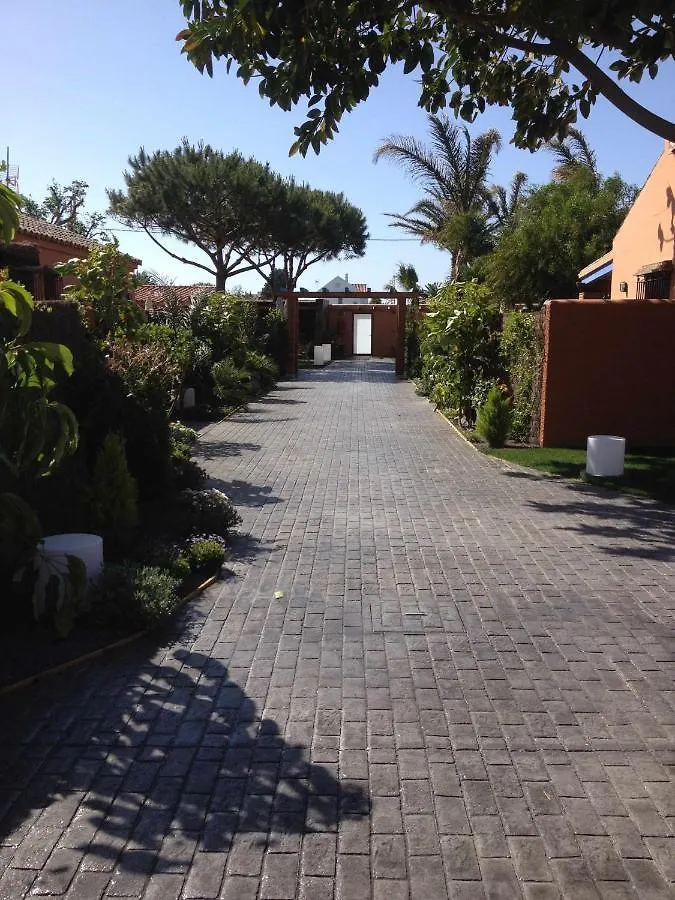 Casita Con Jardin Privado Y Piscina Compartida Villa Cadiz