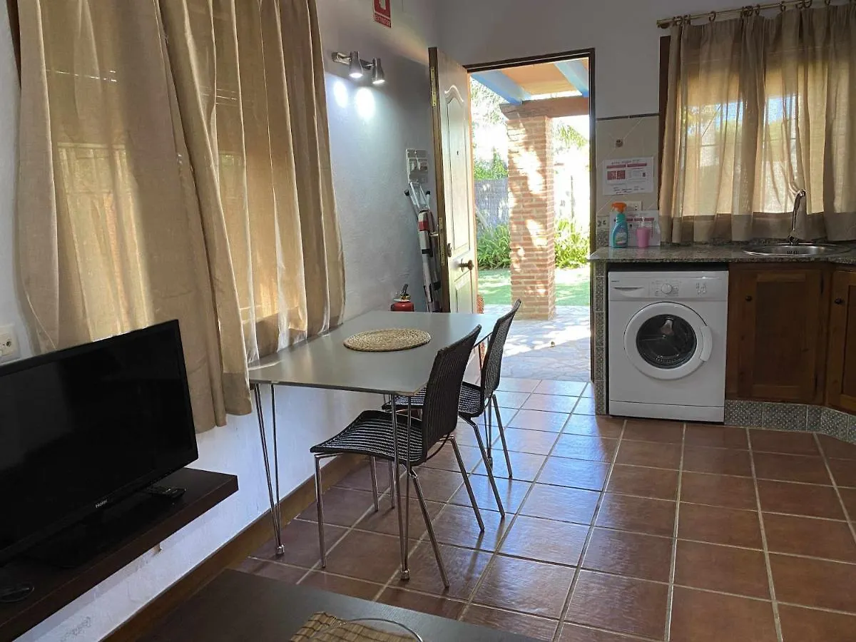 Villa Casita Con Jardin Privado Y Piscina Compartida Cadice